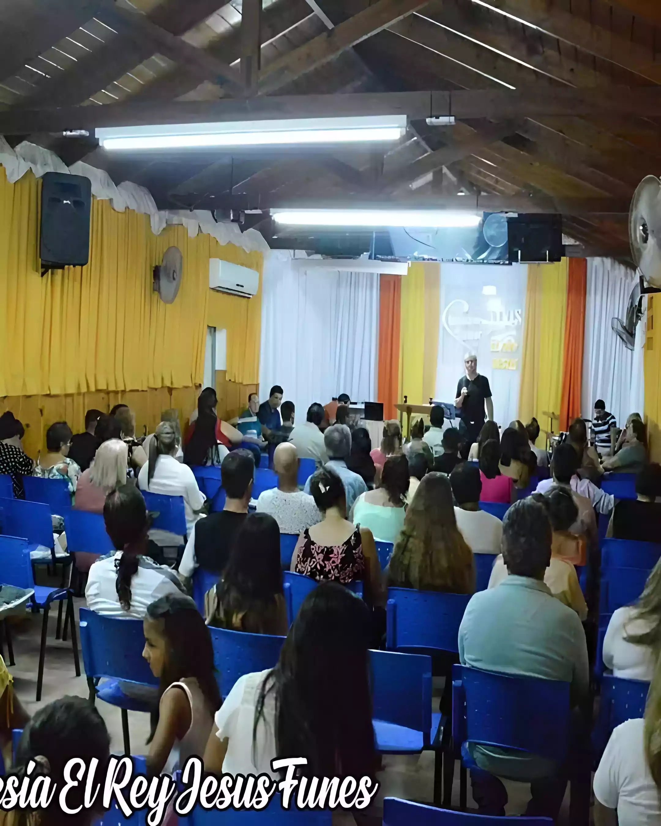 Iglesia El Rey Jesús de Funes